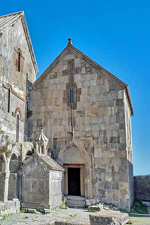 タテヴ修道院 Tatev Monastery 啓蒙家グリゴール教会