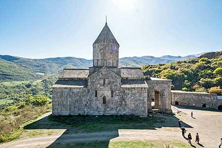タテヴ修道院 Tatev Monastery