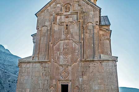 ノラバンク修道院の聖アストヴァツァツィン教会（東側）