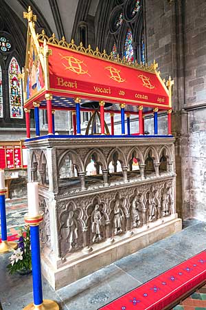 ヘレフォード大聖堂の聖トマス・キャンティプールの墓（北袖廊）　Hereford Cathedral