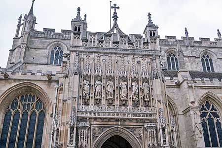 グロスター大聖堂　The main entrance to Gloucester Cathedral