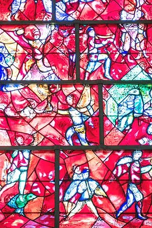 チチェスター大聖堂　シャガールのステンドグラス　　Marc Chagall Window
