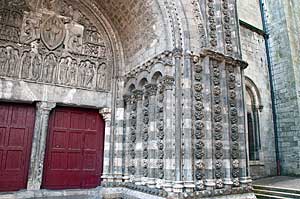 サン・テティエンヌ大聖堂北扉口（カオール　フランス） Cathédrale Saint-Étienne de Cahors (France)