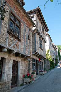 14世紀の家並み,　maisons du XIVe siècle, サン・シル・ラポピー