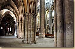 u[W吹@Intérieur de la Cathédrale St-Etienne de Bourges