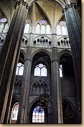 u[W吹@Intérieur de la Cathédrale de Bourges