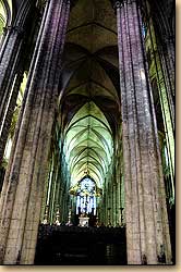 u[W吹@Intérieur de la Cathédrale de Bourges