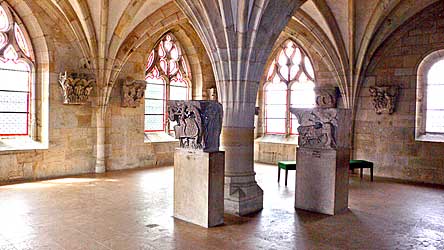 オータン　サン・ラザール大聖堂参事会の間彫刻展示室　Cathédrale Saint-Lazare d'Autun, La salle capitulaire