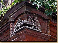 時計塔通りの柱頭彫刻　オーセール　Chapiteau (Rue de l'Horloge)