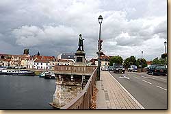 ポール・ベール橋　オーセール　Pont Paul-Bert (Auxerre)