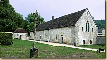フォントネー修道院　(L'Abbaye de Fontenay)