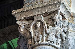 モワラックスの聖母教会の柱頭彫刻 Prieuré Sainte Marie de Moirax France 