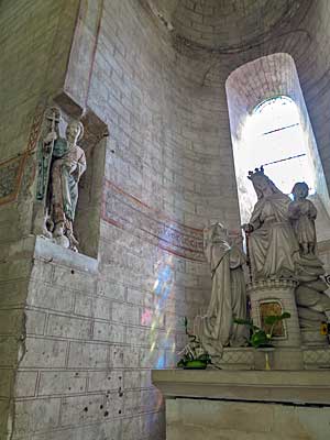 サン・サヴァン・シュル・ガルタンプ修道院 Abbaye de Saint-Savin-sur-Gartempe