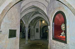 サン・セルナンバジリカ聖堂のクリプト 　トゥールーズ　フランス　Les cryptes de la Basilique Saint-Sernin de Toulouse