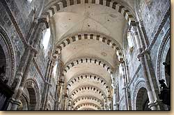 サント・マドレーヌ聖堂 （ヴェズレー）,Basilique Ste-Madeleine de Vézelay,Benedictine Abbey Church of Sante-Marie-Madeleine