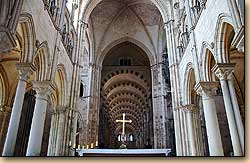 サント・マドレーヌ聖堂 （ヴェズレー）,Basilique Ste-Madeleine de Vézelay,Benedictine Abbey Church of Sante-Marie-Madeleine