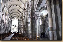 サント・マドレーヌ教会 （ヴェズレー）,Basilique Ste-Madeleine de Vézelay,Benedictine Abbey Church of Sante-Marie-Madeleine