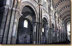 サント・マドレーヌ教会 （ヴェズレー）,Basilique Ste-Madeleine de Vézelay,Benedictine Abbey Church of Sante-Marie-Madeleine