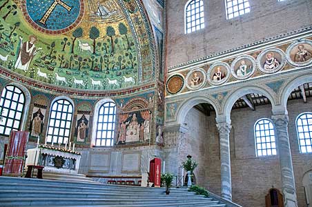ラヴェンナ　サンタポリナーレ・イン・クラッセ聖堂