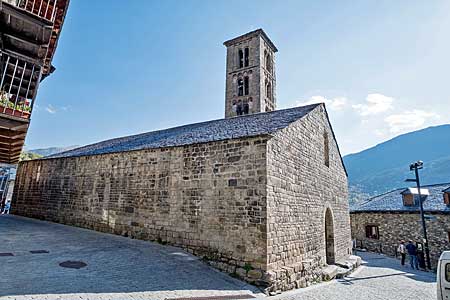 サンタ・マリア・デ・タウイ教会  Santa Maria de Taüll