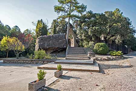 スペイン・カタルーニャ・オリウスのモデルニスモ墓地