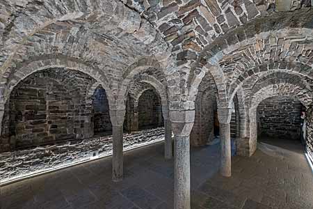 サン・ビセンス・デ・力ルドナ教会 Sant Vicenç de Cardona