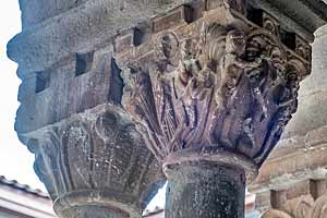 レスタニーのサンタ・マリア教会回廊の柱頭彫刻　Santa Maria de l'Estany