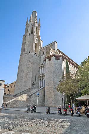 サン・フェリウ教会　ジローナ　Girona スペイン